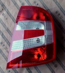 Lampa tylna zespolona  -  6Y6 945 112 C