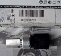 CZUJNIK CIŚNIENIA KLIMATYZACJI  -  1K0 959 126 D