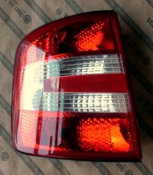 Lampa tylna zespolona  -  6Y9 945 111 D